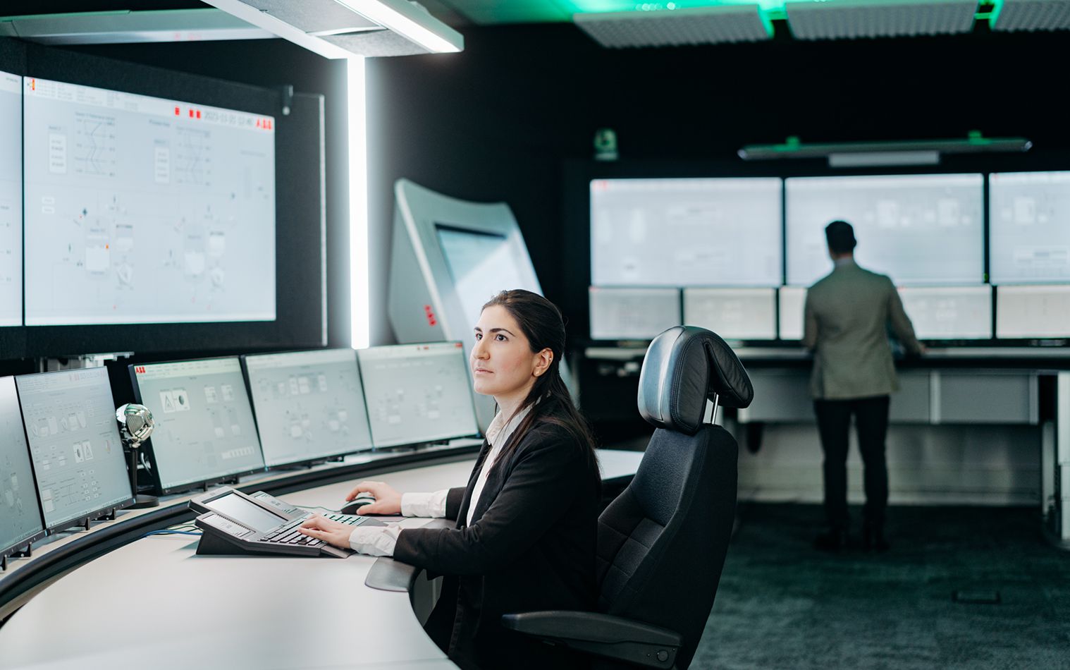 ABB System 800xA 7.0 DCS: Advancing Industrial Automation for Modern Factories